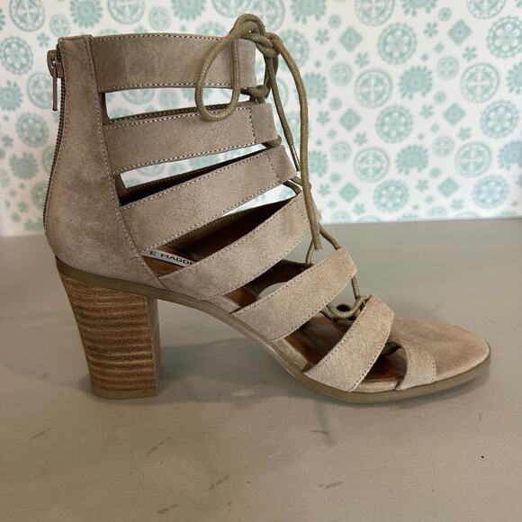Steve Madden Womens 7.5M Dayyna Chunky Heels Sandals Tan Caged Strappy Tie Zip - Picture 4 of 9